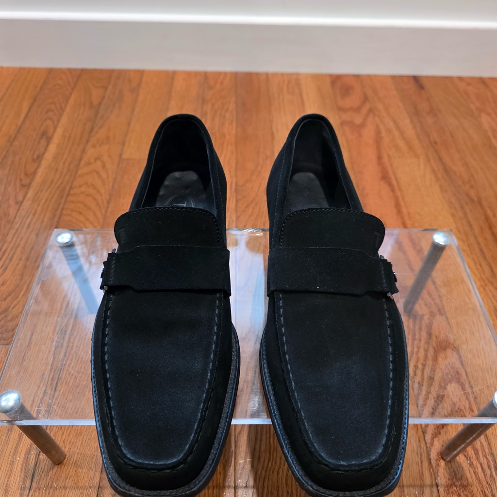 Tod’s Black Suede Loafer With Sleek Side Buckle Size 8